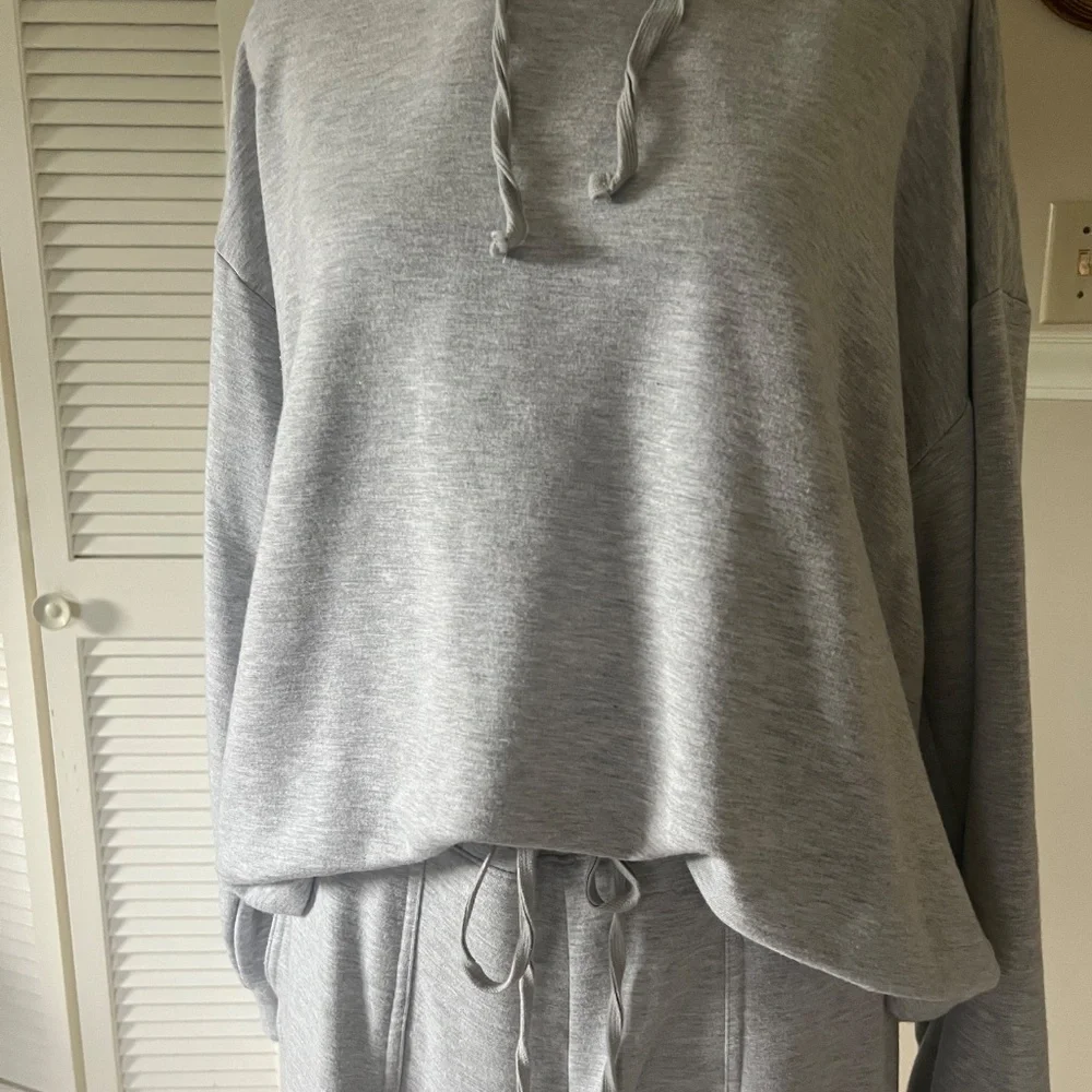 Quince casual set - Picture 9 of 16